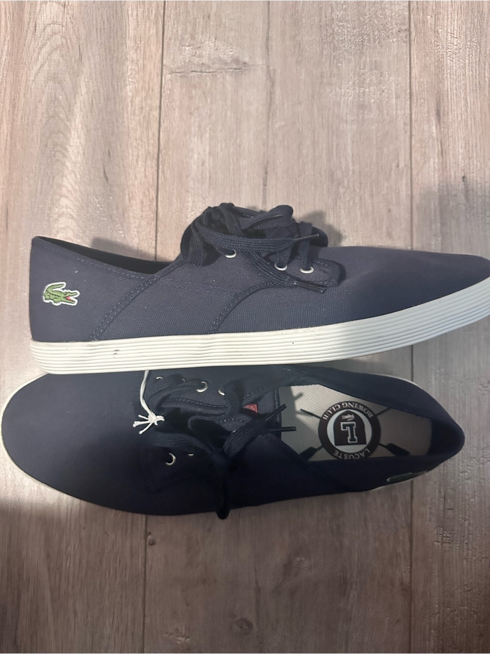 Lacoste Men’s Navy Canvas Low-Top Sneakers With OrthoLite Insoles - Picture 8 of 15